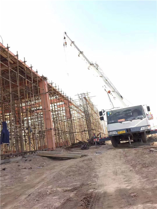 新邵县吊车作业的安全注意事项有哪些？